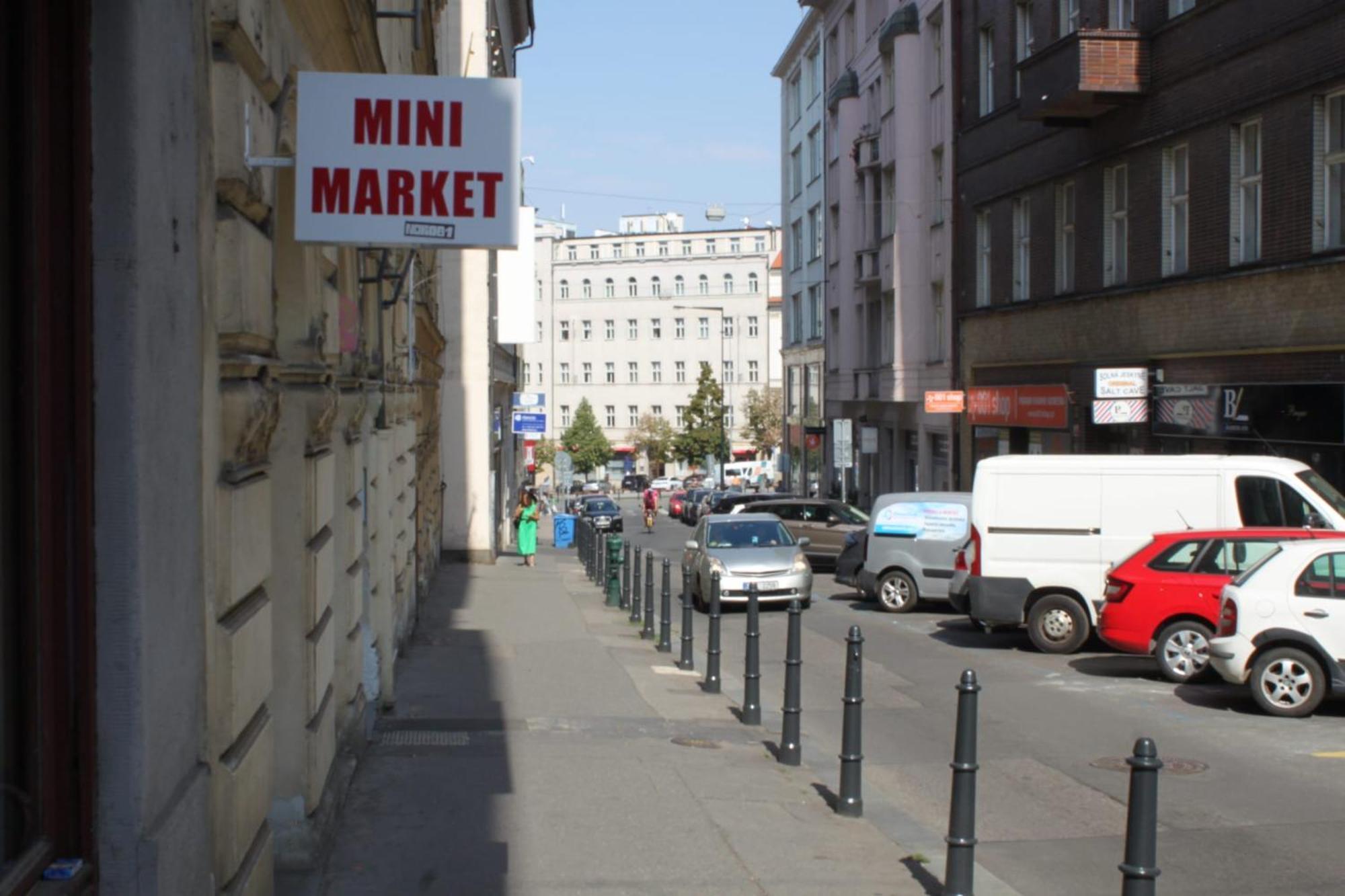 Alba Hostel Prag Exterior foto